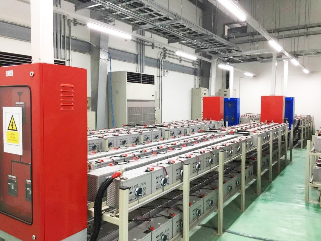 Dfun BMS for data center DFUN BMS para el centro de datos