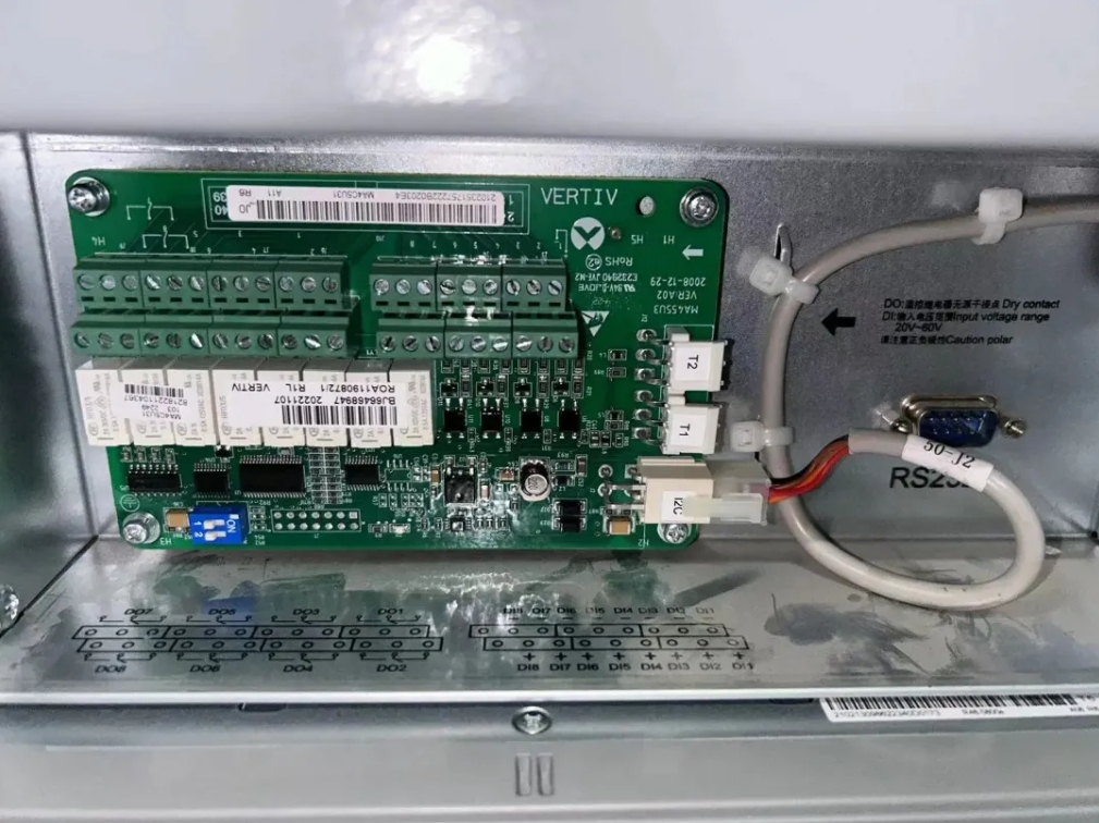 DFUN Beneficios del sistema de prueba remota de capacidad en línea de batería DFCT48